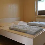 Ferienparadies Pferdeberg Apartment *